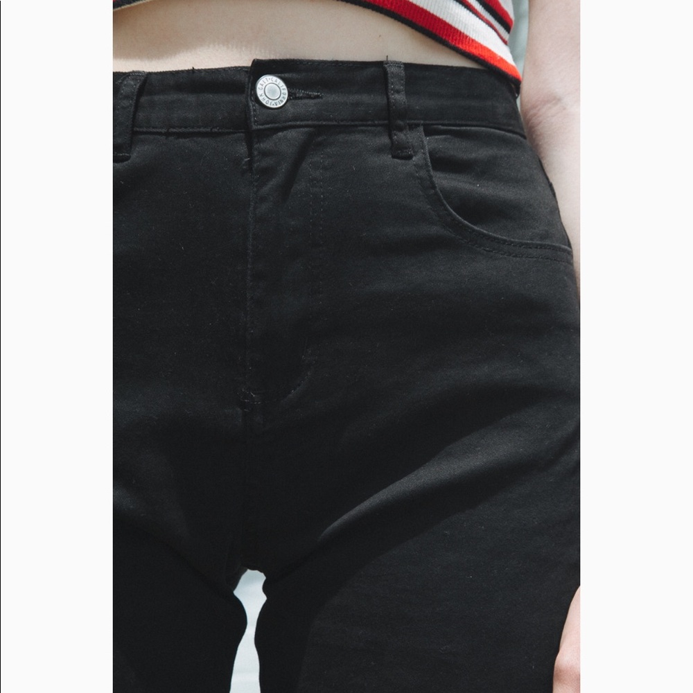 Brandy Melville Jane Pants - solid black - Picture 4 of 7